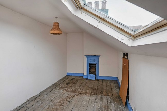 7 Stubbington Avenue, Portsmouth, PO2 0HS 2