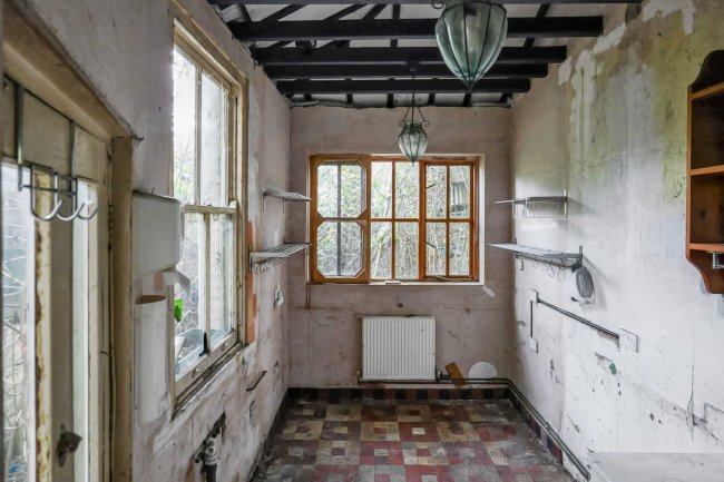 7 Stubbington Avenue, Portsmouth, PO2 0HS 2