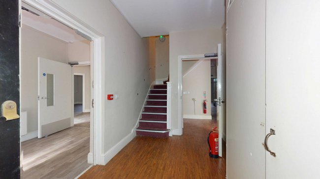 4 & 6 Rosswood Gardens, Wallington SM6 8QZ 5