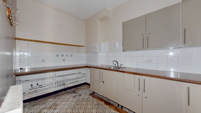 4 & 6 Rosswood Gardens, Wallington SM6 8QZ 5