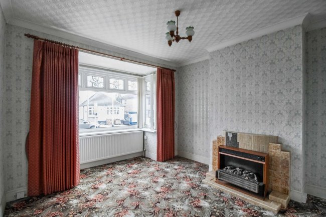 24 Gordon Avenue, Hornchurch, Essex, RM12 5EA 9