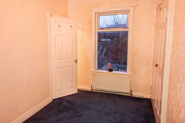 43 Gladstone Street, Brotton, Saltburn-by-the-Sea TS12 2TU 2