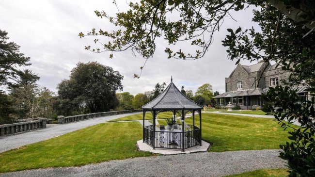 Bron Eifion Country House Hotel, Criccieth, LL52 0SA 12