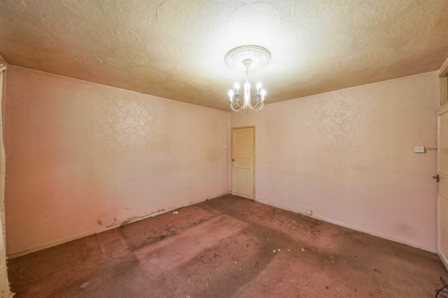 10 Hudson Rd, Hayes, Middlesex, UB3 5EL 7