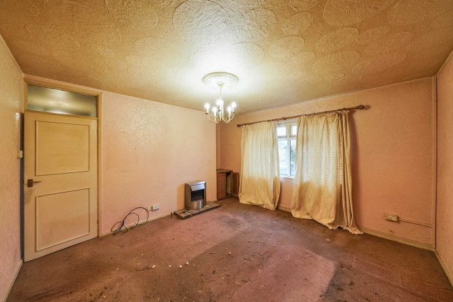 10 Hudson Rd, Hayes, Middlesex, UB3 5EL 7