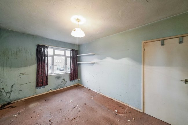 10 Hudson Rd, Hayes, Middlesex, UB3 5EL 7