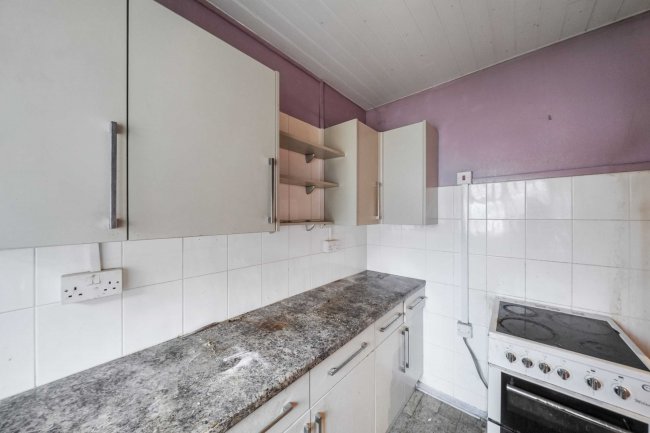 10 Hudson Rd, Hayes, Middlesex, UB3 5EL 7