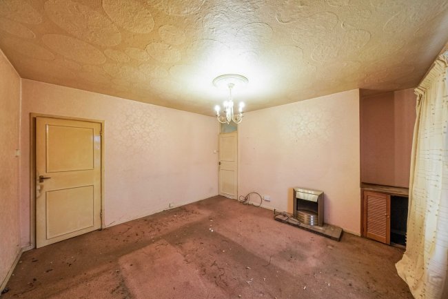 10 Hudson Rd, Hayes, Middlesex, UB3 5EL 7