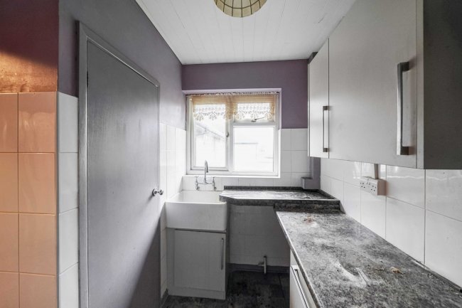 10 Hudson Rd, Hayes, Middlesex, UB3 5EL 7