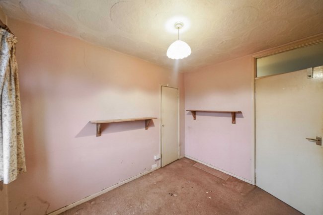 10 Hudson Rd, Hayes, Middlesex, UB3 5EL 7