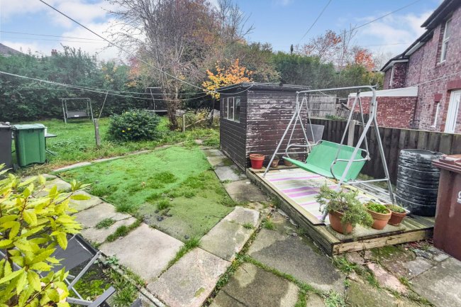 5 Walnut Avenue, Wigan WN1 3XE 6