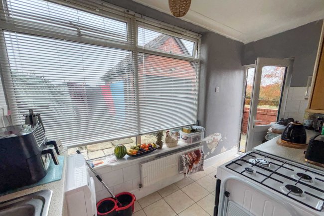 8 Walnut Avenue, Wigan WN1 3XE 5