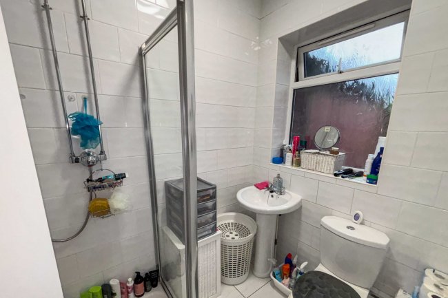 8 Walnut Avenue, Wigan WN1 3XE 5