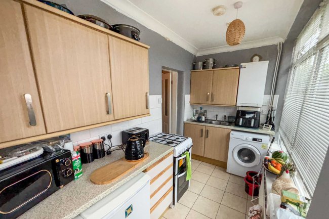 8 Walnut Avenue, Wigan WN1 3XE 5