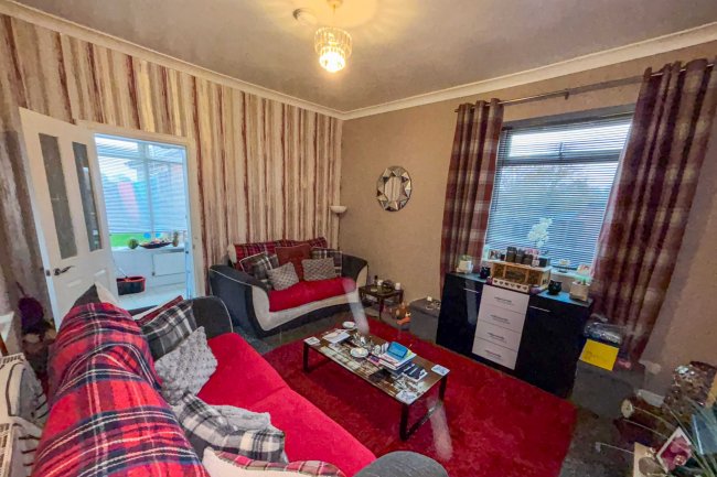 8 Walnut Avenue, Wigan WN1 3XE 5