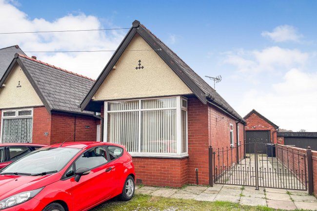 8 Walnut Avenue, Wigan WN1 3XE 5