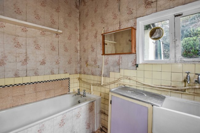 45 Purrett Road, Plumstead, London SE18 1JR 1