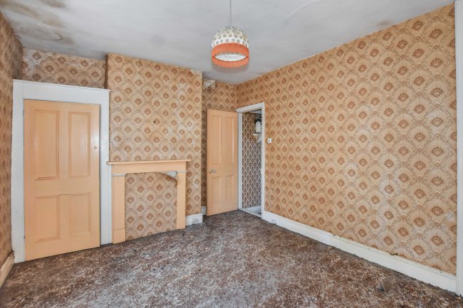 45 Purrett Road, Plumstead, London SE18 1JR 1