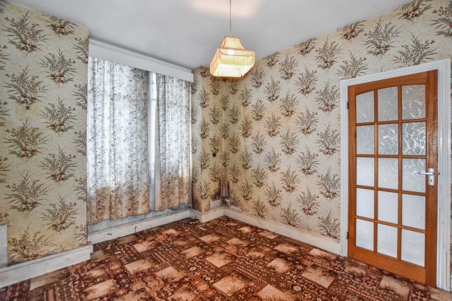 45 Purrett Road, Plumstead, London SE18 1JR 1