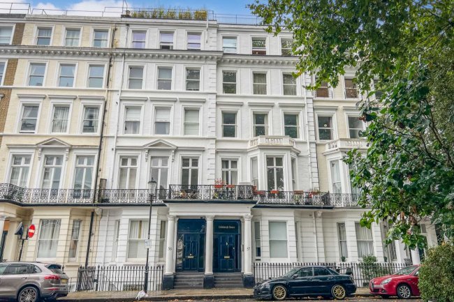 Flat 6 Edinburgh House, 56-57 Courtfield Gardens, London SW5 0NF 2