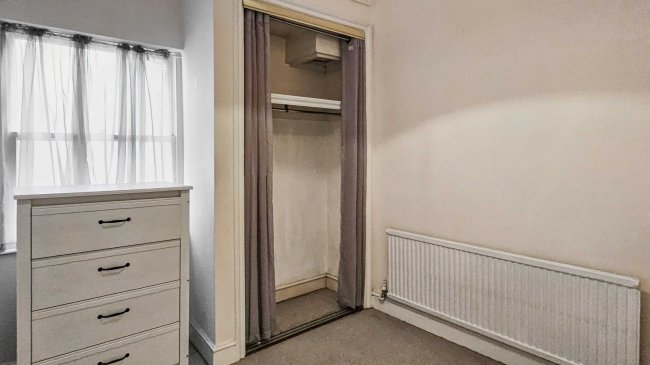 Flat 6 Edinburgh House, 56-57 Courtfield Gardens, London SW5 0NF 2