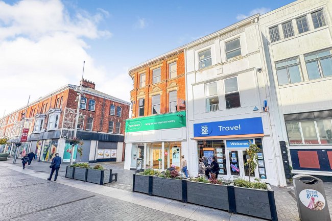 31-33 Victoria Street, Grimsby, DN31 1DL 1