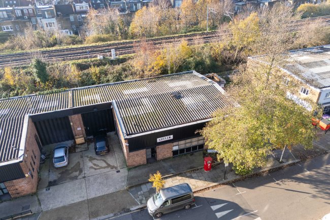 Unit 10 Latimer Road, Notting Hill, London, W10 6RQ 8