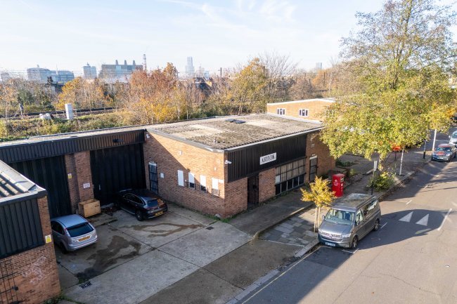 Unit 10 Latimer Road, Notting Hill, London, W10 6RQ 8