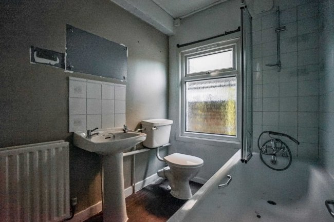 Flat 1 Overcourt, Stonepound, Keymer Road, Hassocks, West Sussex, BN6 8JR 3