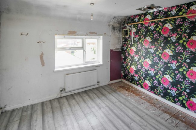 17 Shipley Road, Woodingdean, Brighton, BN2 6TA 5