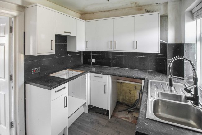 17 Shipley Road, Woodingdean, Brighton, BN2 6TA 5