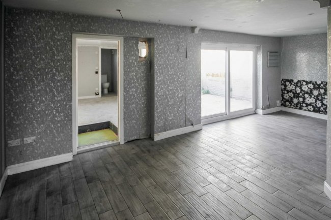 17 Shipley Road, Woodingdean, Brighton, BN2 6TA 5