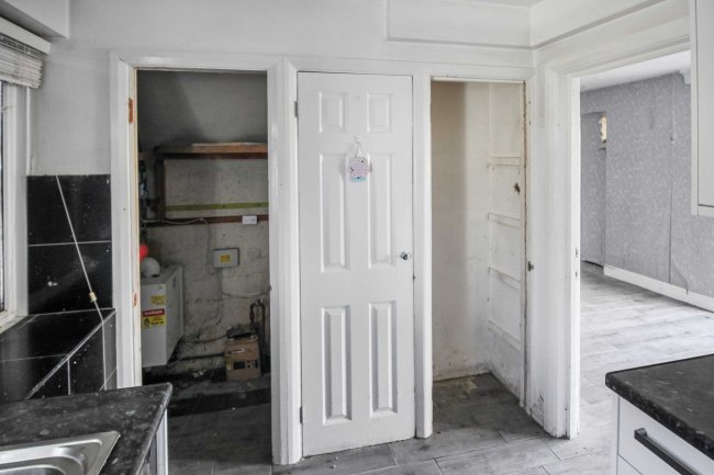 17 Shipley Road, Woodingdean, Brighton, BN2 6TA 5