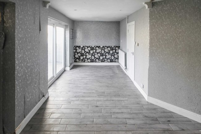 17 Shipley Road, Woodingdean, Brighton, BN2 6TA 5