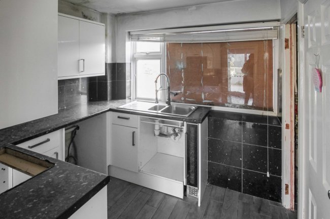 17 Shipley Road, Woodingdean, Brighton, BN2 6TA 5