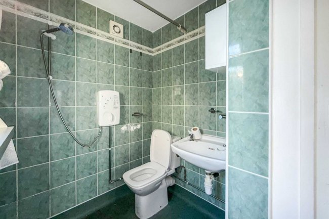 12 Lea Road, Lake, Sandown, Isle of Wight, PO36 9HX 1