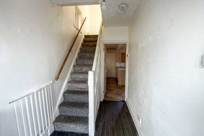 12 Lea Road, Lake, Sandown, Isle of Wight, PO36 9HX 1