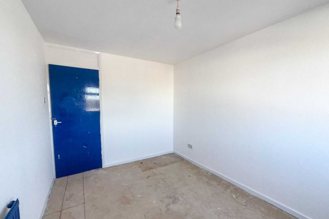 15 Osborne Road, East Cowes, Isle of Wight, PO32 6RY 3