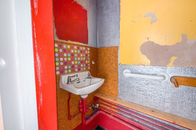 15 Osborne Road, East Cowes, Isle of Wight, PO32 6RY 3