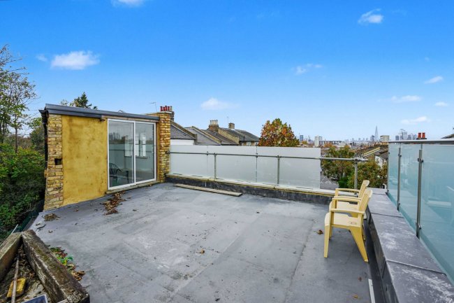 Land adjoining 124b Crofton Road, Peckham, London, SE5 8NA 8