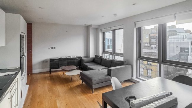 Flat 8 City View Apartments, 29A Saffron Hill, London EC1N 8AG 8