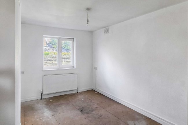 173A & 173B Chapter Road, Brent, London, NW2 5LJ 2