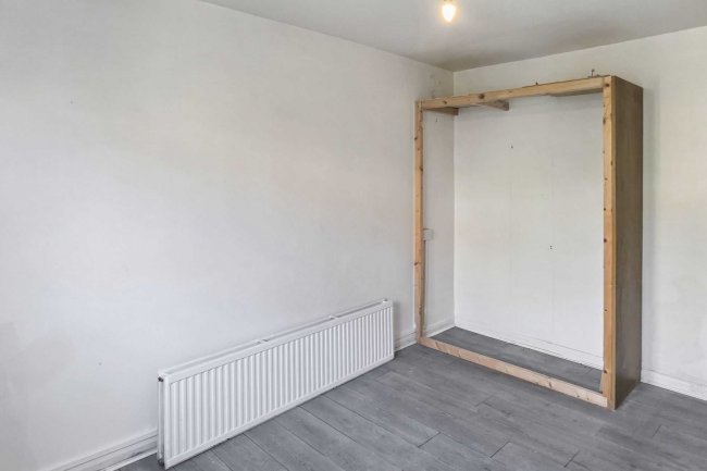 173A & 173B Chapter Road, Brent, London, NW2 5LJ 2