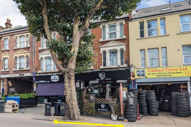 228 Brownhill Road, Lewisham, London SE6 1AT 3