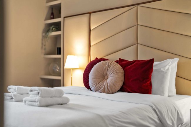 Flat 6, 24 Hans Place, Knightsbridge, London, SW1X 0JY 1