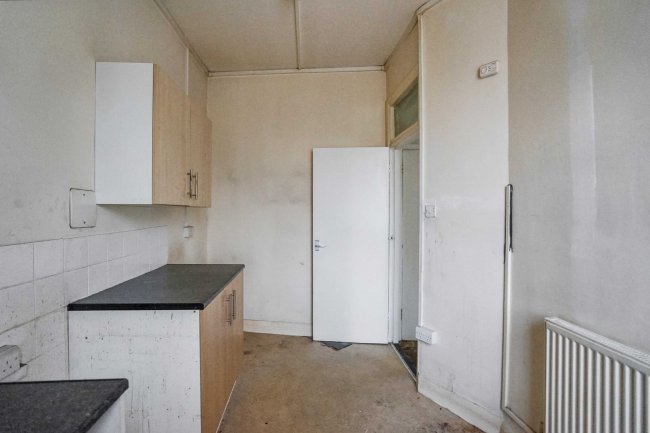 Flat B, 198 Stockwell Road, Brixton, London, SW9 9TB 5