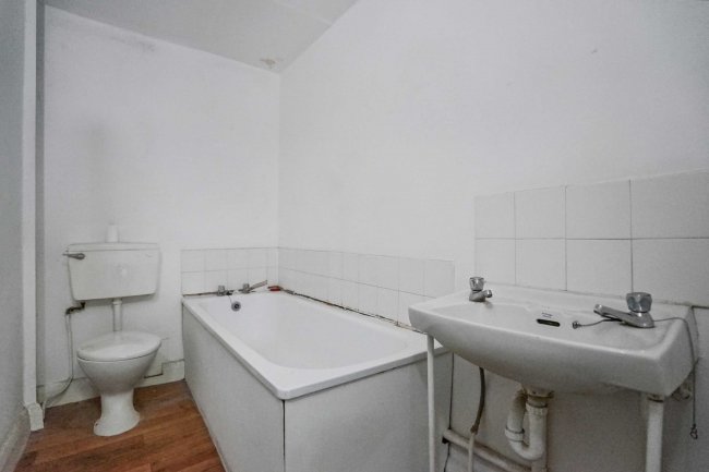 Flat B, 198 Stockwell Road, Brixton, London, SW9 9TB 5