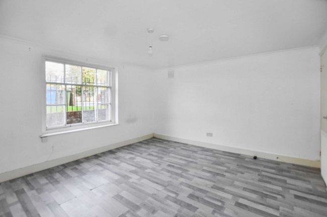 Flat A, 104 Peckham Hill Street, Peckham, London, SE15 5JT 1