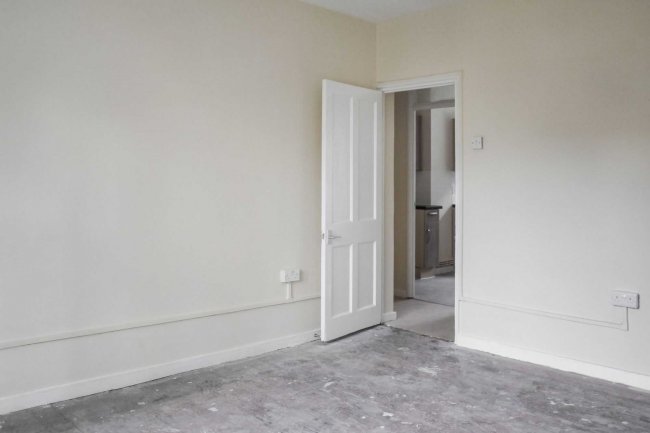 Flat 3 Miller House, Forster Road, London, SW2 4UY 3