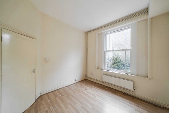 Flat B 164 Coldharbour Lane, London, SE5 9QH 6